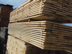 Vente de bois de construction : poteau, poutre, planches