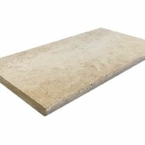 DAC 005 - Marche/margelle en Travertin 61x33x3 cm - 1 bord arrondi